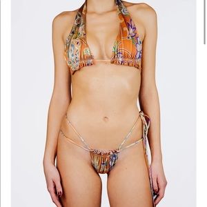 Janthee Berlin Olympia Top and Amy Bottom in Cleopatra